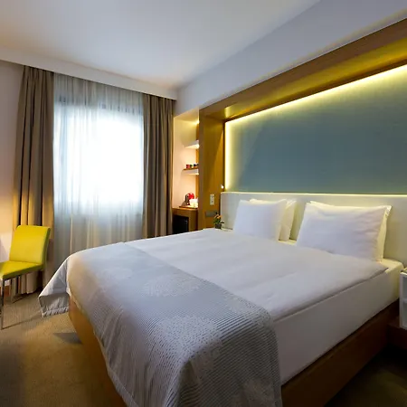 Divan Hotel 4*