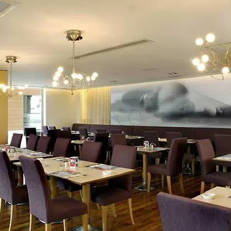 Hotell Divan Istanbul
