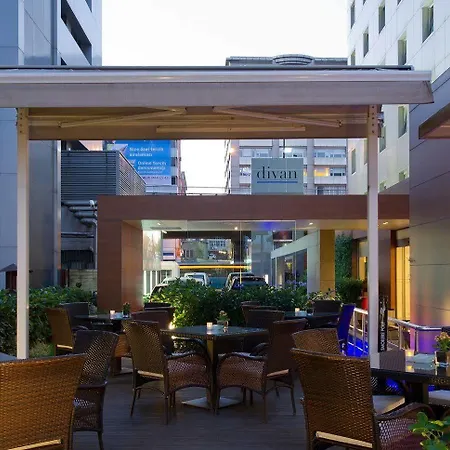 Divan Hotell