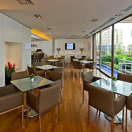 Hotel Divan