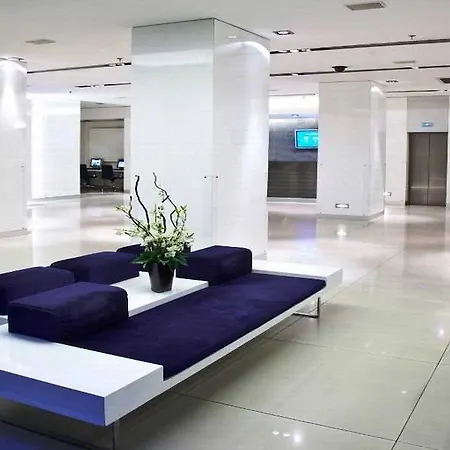 Divan 4*