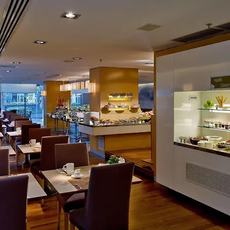 Divan Hotel 4*