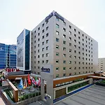 Divan 4*