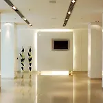 Divan Hotel 4*