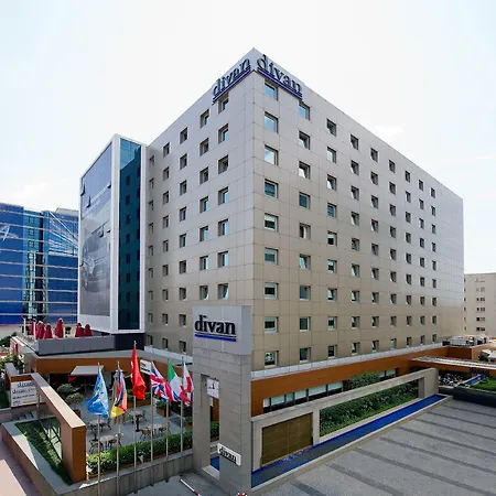 Divan 4*