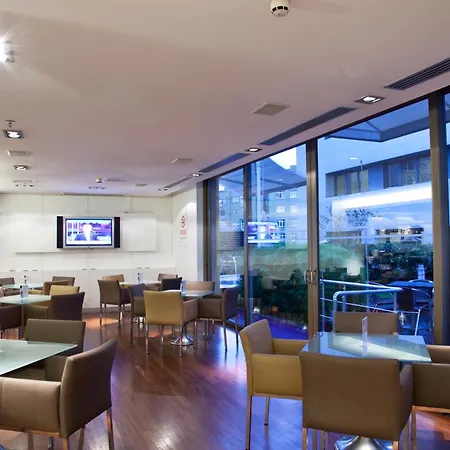 酒店 Divan