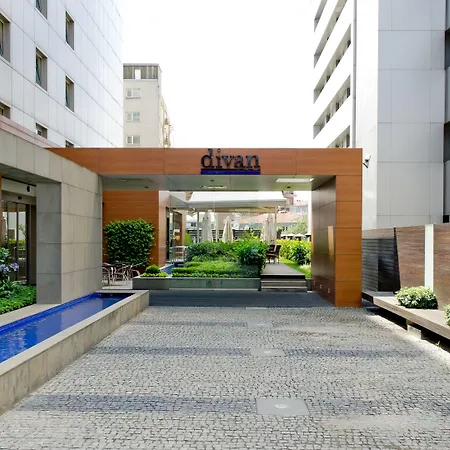 酒店 Divan